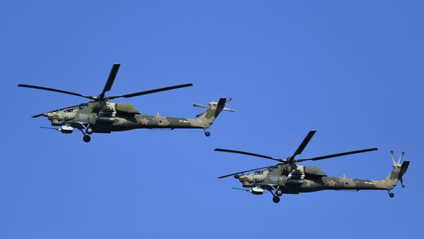 Helicópteros Mi-28N durante exercícios militares no campo de treinamento Rayevsky em Novorossiysk, Rússia - Sputnik Brasil