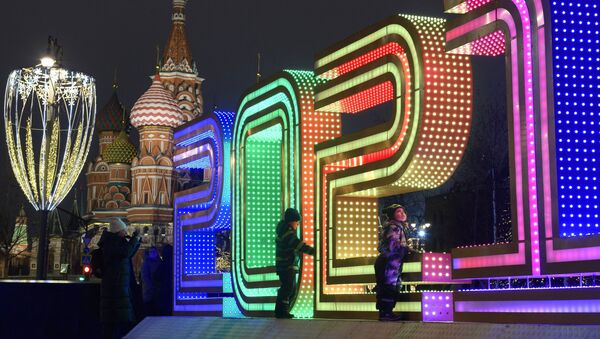 Decoração de Ano Novo na Praça Vermelha, em Moscou, Rússia, 20 de dezembro de 2020  - Sputnik Brasil