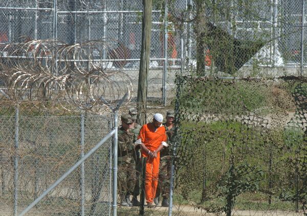 Prisão de torturas: relatores da ONU apelam a Biden para fechar 'imediatamente' Guantánamo - Sputnik Brasil