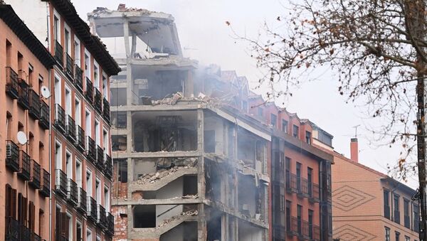 Explosão em prédio deixa mortos e feridos no centro de Madrid - Sputnik Brasil