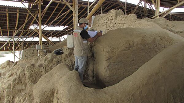 Encontradas tumbas de crianças da elite do Império Inca de 500 anos no Peru (FOTOS) - Sputnik Brasil