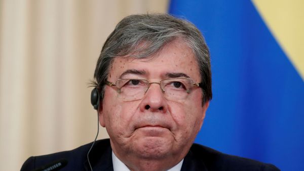 Ministro da Defesa da Colômbia Carlos Holmes Trujillo, 3 de junho de 2019 Ministro da Defesa da Colômbia Carlos Holmes Trujillo, 3 de junho de 2019 - Sputnik Brasil