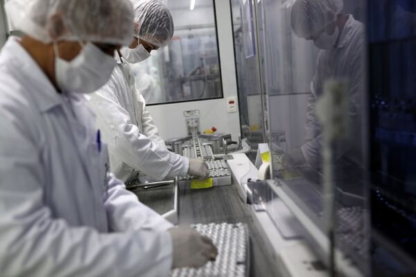 Butantan pode exportar 54 milhões de doses da CoronaVac caso Ministério da Saúde não tenha interesse Butantan pode exportar 54 milhões de doses da CoronaVac caso Ministério da Saúde não tenha interesse - Sputnik Brasil