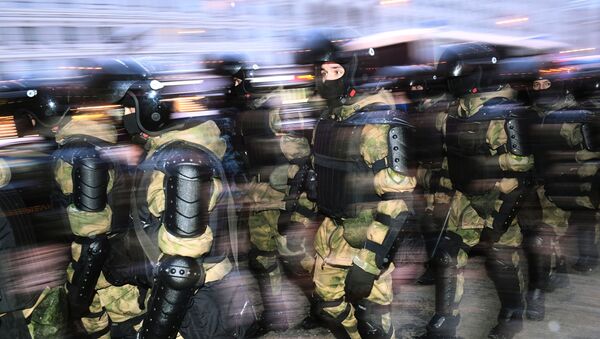 Agentes da polícia durante a manifestação não autorizada de 31 de janeiro em Moscou - Sputnik Brasil