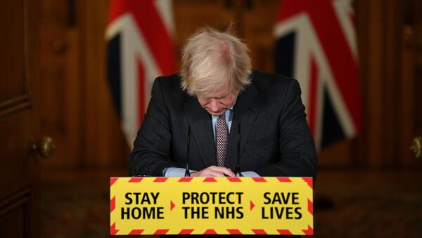 Premiê britânico, Boris Johnson, durante coletiva de imprensa, em sua residência oficial, em Downing Street, Londres, Reino Unido, 26 de janeiro de 2021 - Sputnik Brasil