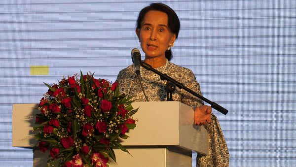 A líder do governo civil deposto de Mianmar, Aung San Suu Kyi  - Sputnik Brasil
