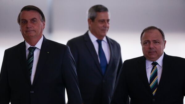O presidente Jair Bolsonaro e o ministro da Saúde, Eduardo Pazuello - Sputnik Brasil