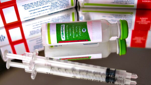 Lote de ingrediente farmacêutico ativo (IFA) para a produção da vacina contra a COVID-19 no Brasil. - Sputnik Brasil