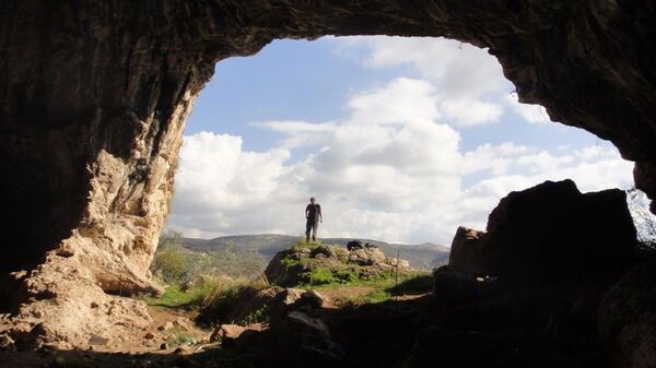 A caverna Shuqba, na Palestina - Sputnik Brasil