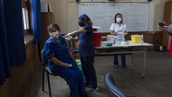 O Chile lidera a vacinação na América Latina - Sputnik Brasil