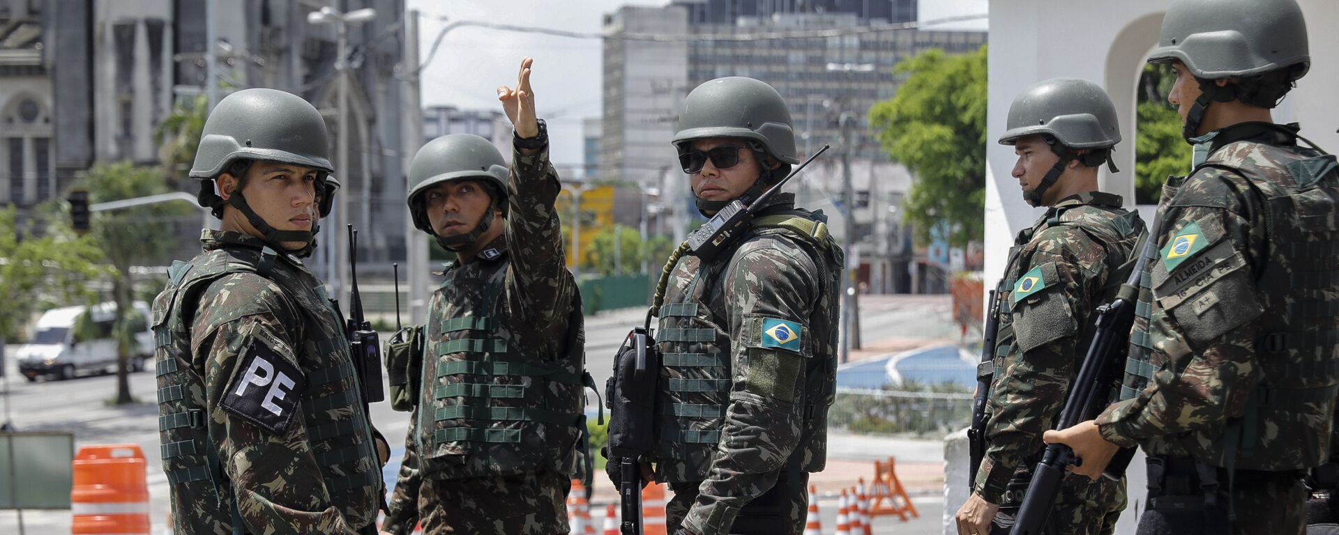 Exército Brasileiro realiza patrulhamento nas ruas de Fortaleza durante crise da segurança pública no Ceará, em fevereiro de 2020 - Sputnik Brasil, 1920, 12.07.2024