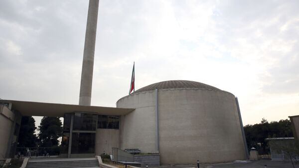Reator de pesquisa nuclear na sede da Organização de Energia Atômica iraniana em Teerã, Irã, 1º de setembro de 2014 - Sputnik Brasil