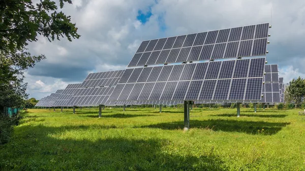 Sistema fotovoltaico para produção de energia solar (imagem ilustrativa) - Sputnik Brasil