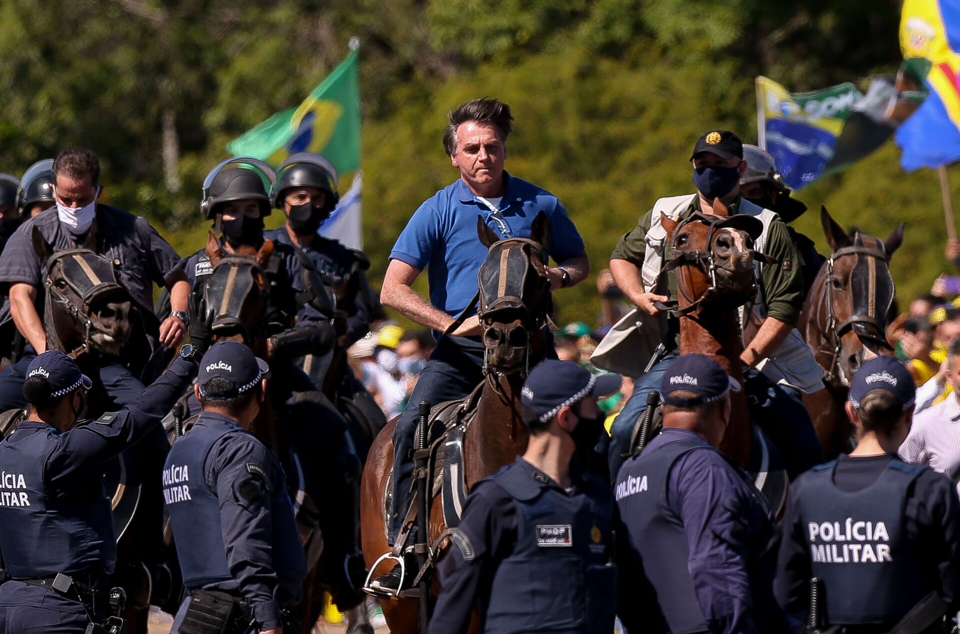 Gestão Guedes-Bolsonaro está 'sufocando a população brasileira', diz cientista político - Sputnik Brasil, 1920, 22.03.2021