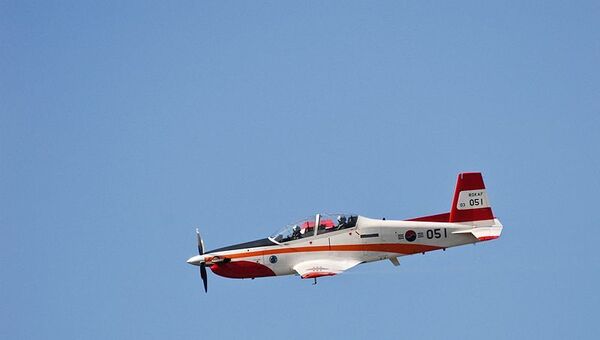 Avião de treinamento KT-1 - Sputnik Brasil