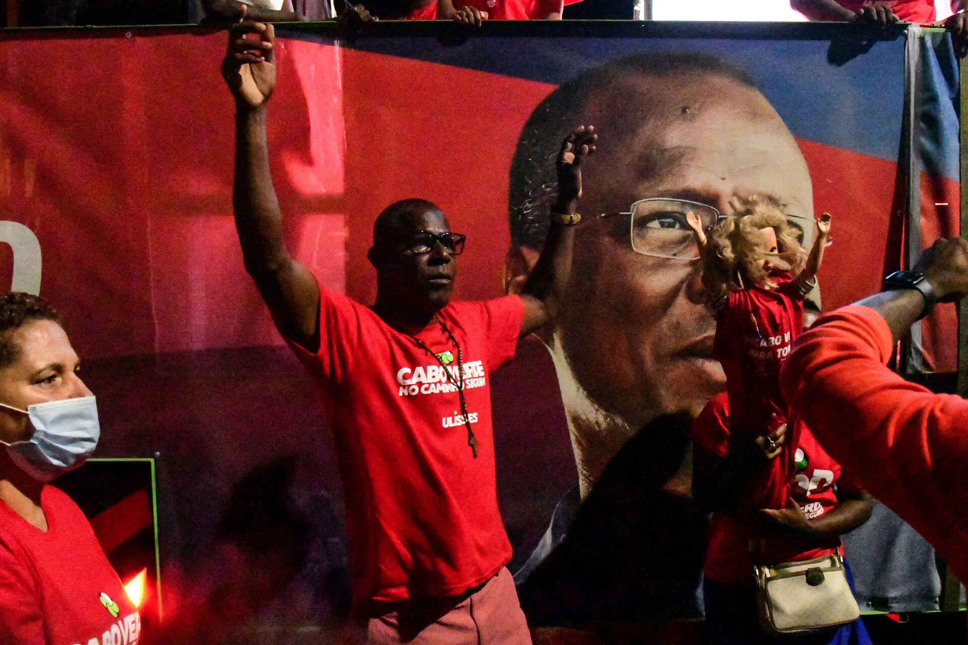 Líder de Cabo Verde declara vitória em eleições marcadas pela pandemia - Sputnik Brasil, 1920, 19.04.2021