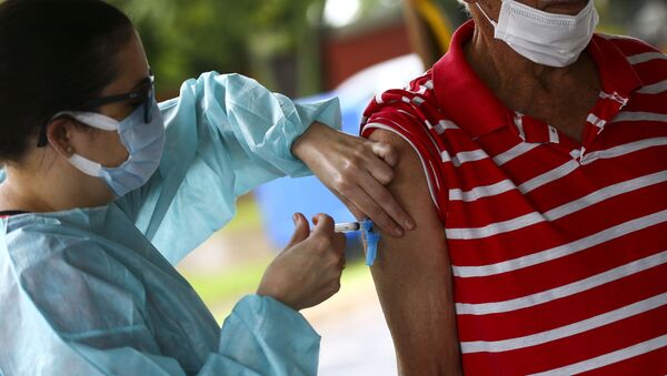 Vacinação contra a COVID-19 no Parque da Cidade, em Brasília. - Sputnik Brasil