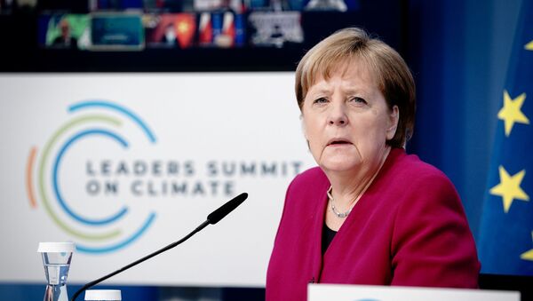 De Berlim, a chanceler alemã Angela Merkel participou da Cúpula do Clima no dia 22 de abril - Sputnik Brasil