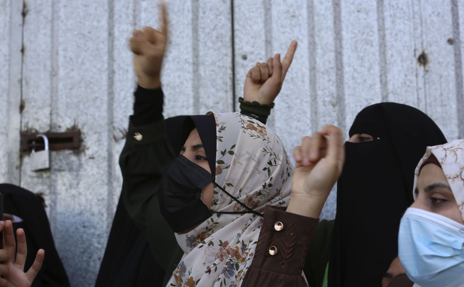Democracia em território ocupado: adiamento de eleições palestinas é vitória para Israel? Democracia em território ocupado: adiamento de eleições palestinas é vitória para Israel? - Sputnik Brasil, 1920, 05.05.2021