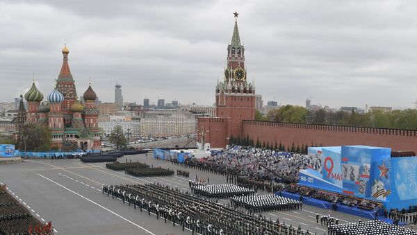 Tropas da parada durante o desfile militar nas celebrações do 76º aniversário da vitória na Grande Guerra pela Pátria, Moscou, Rússia, 9 de maio de 2021 - Sputnik Brasil