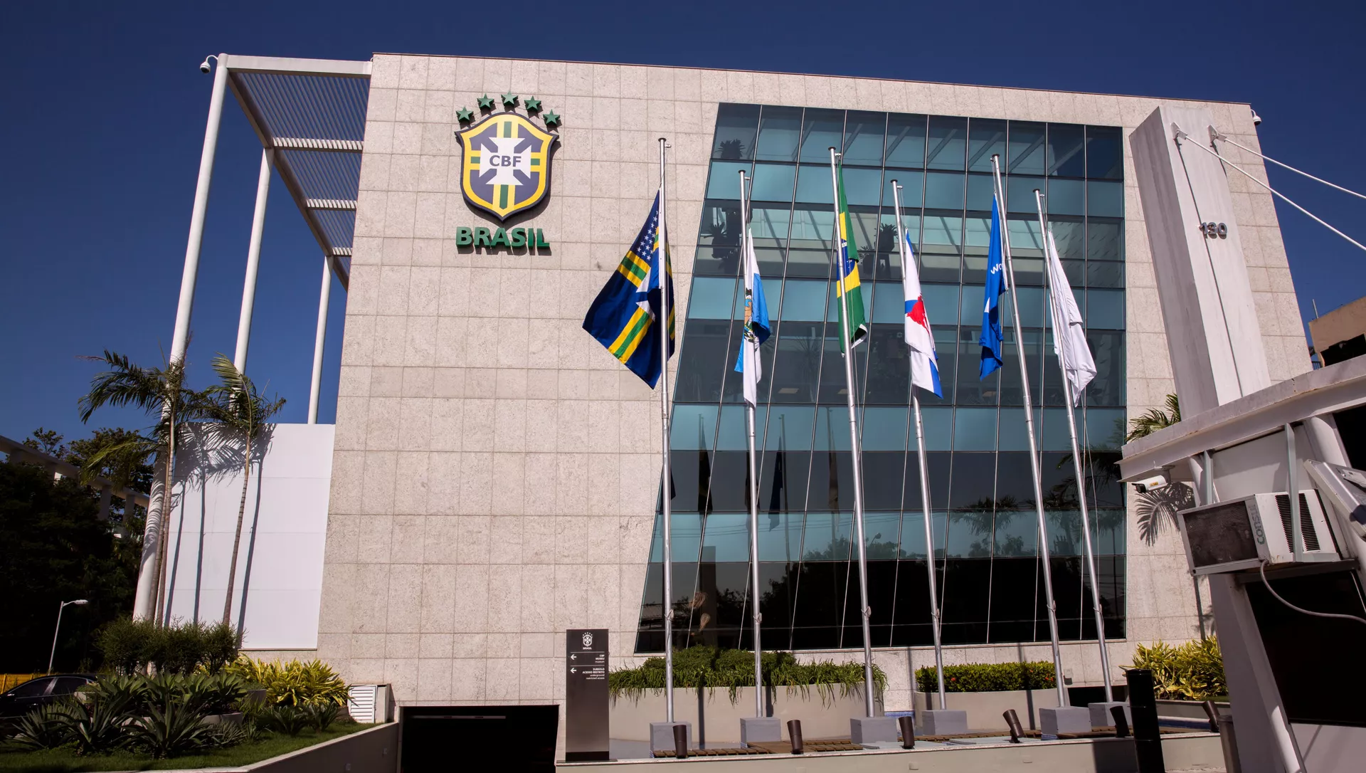 A sede da CBF, na Barra da Tijuca, no Rio de Janeiro, em 28 de maio de 2015 - Sputnik Brasil, 1920, 06.06.2021