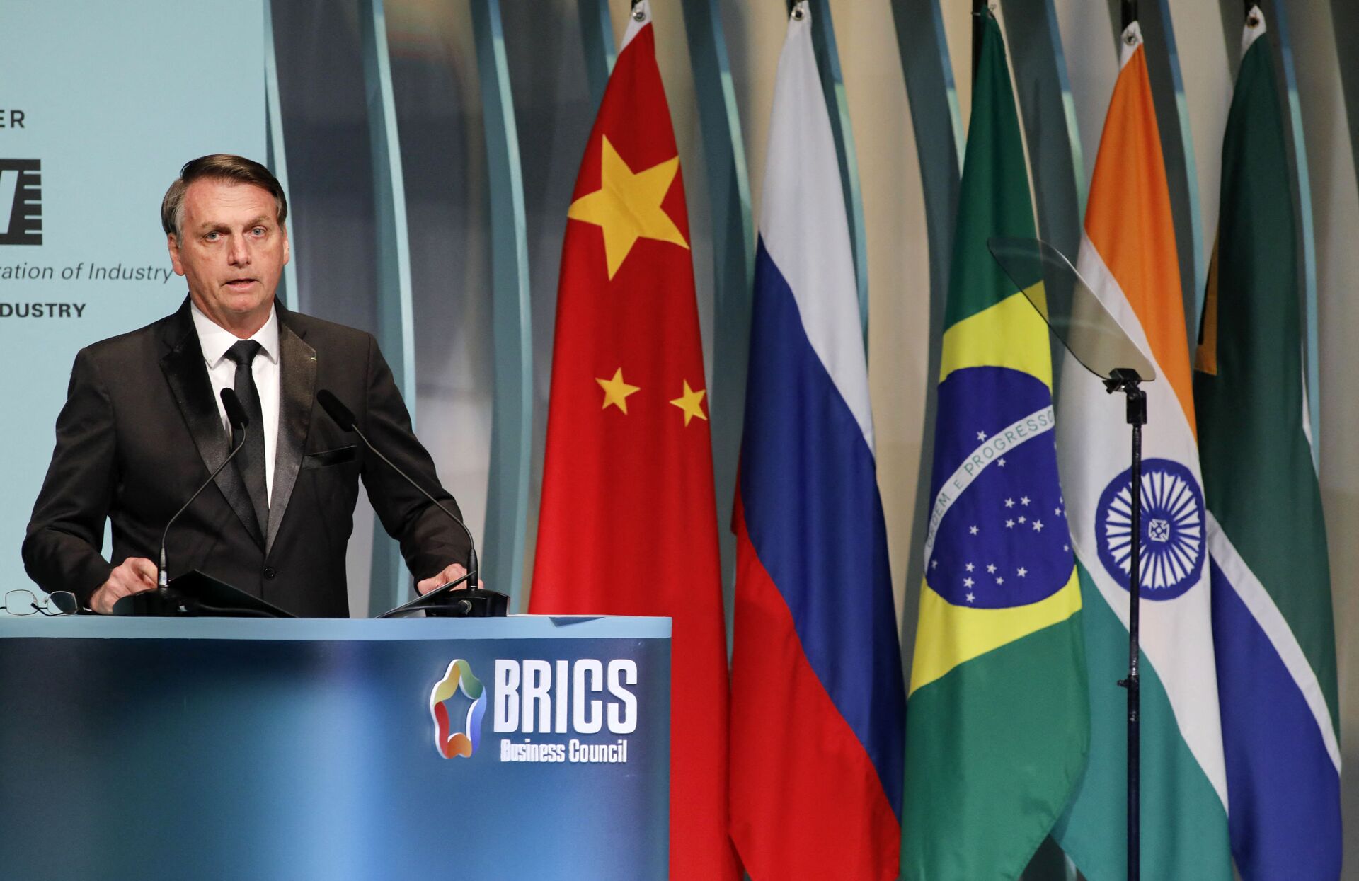 Presidente Jair Bolsonaro antes da Cúpula  do BRICS em Brasília, 13 de novembro de 2019 - Sputnik Brasil, 1920, 09.11.2021