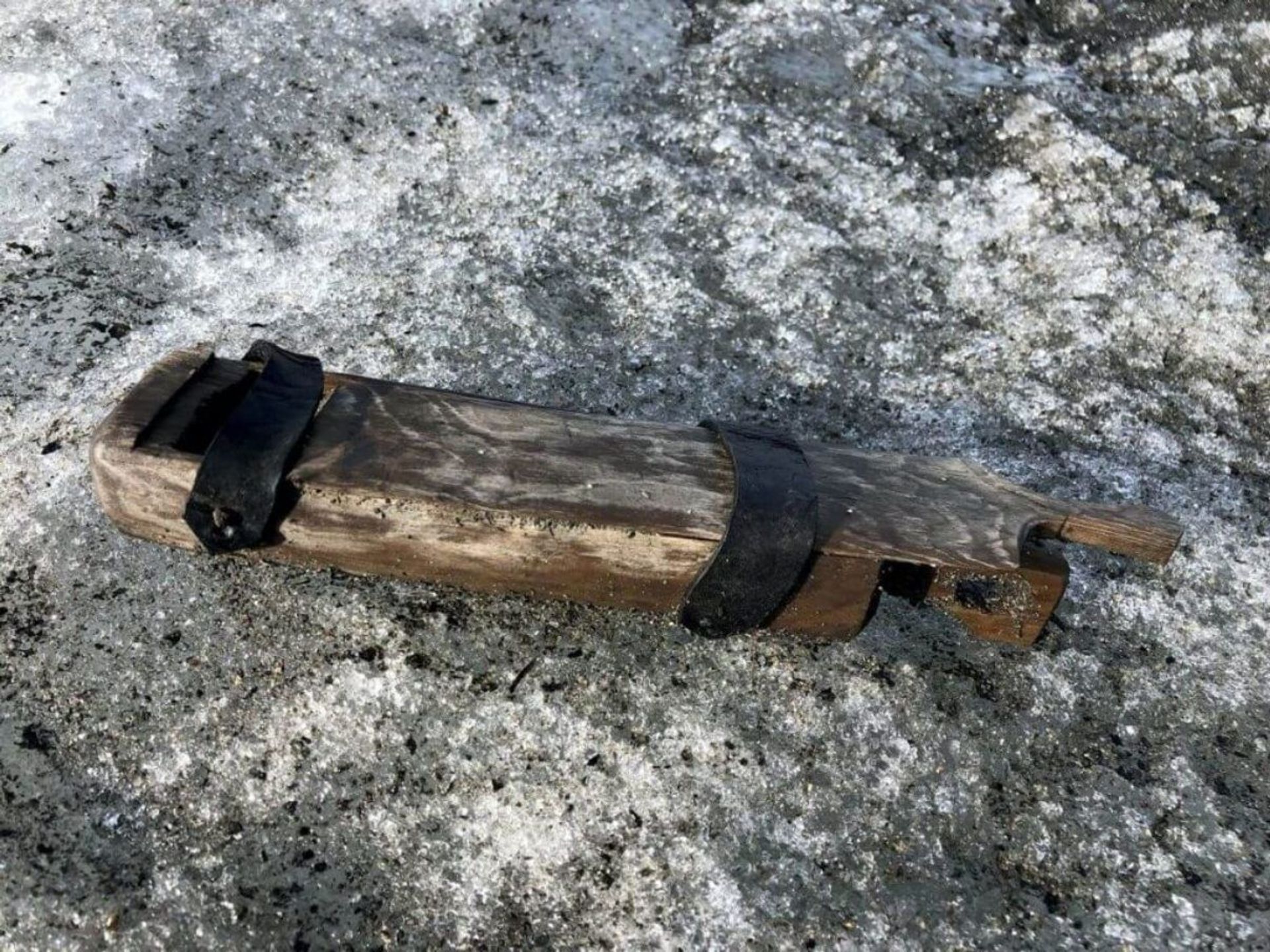 'Tesouro' de 500 anos é encontrado em caixa de madeira na Noruega (FOTOS) 'Tesouro' de 500 anos é encontrado em caixa de madeira na Noruega (FOTOS) - Sputnik Brasil, 1920, 09.06.2021