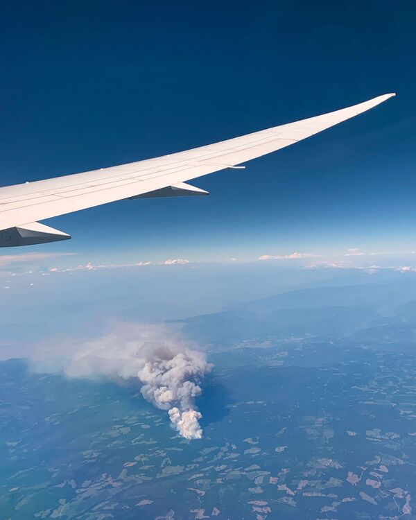 Incêndio na vila de Lytton, Canadá, vista aérea, 1º de julho de 2021 - Sputnik Brasil