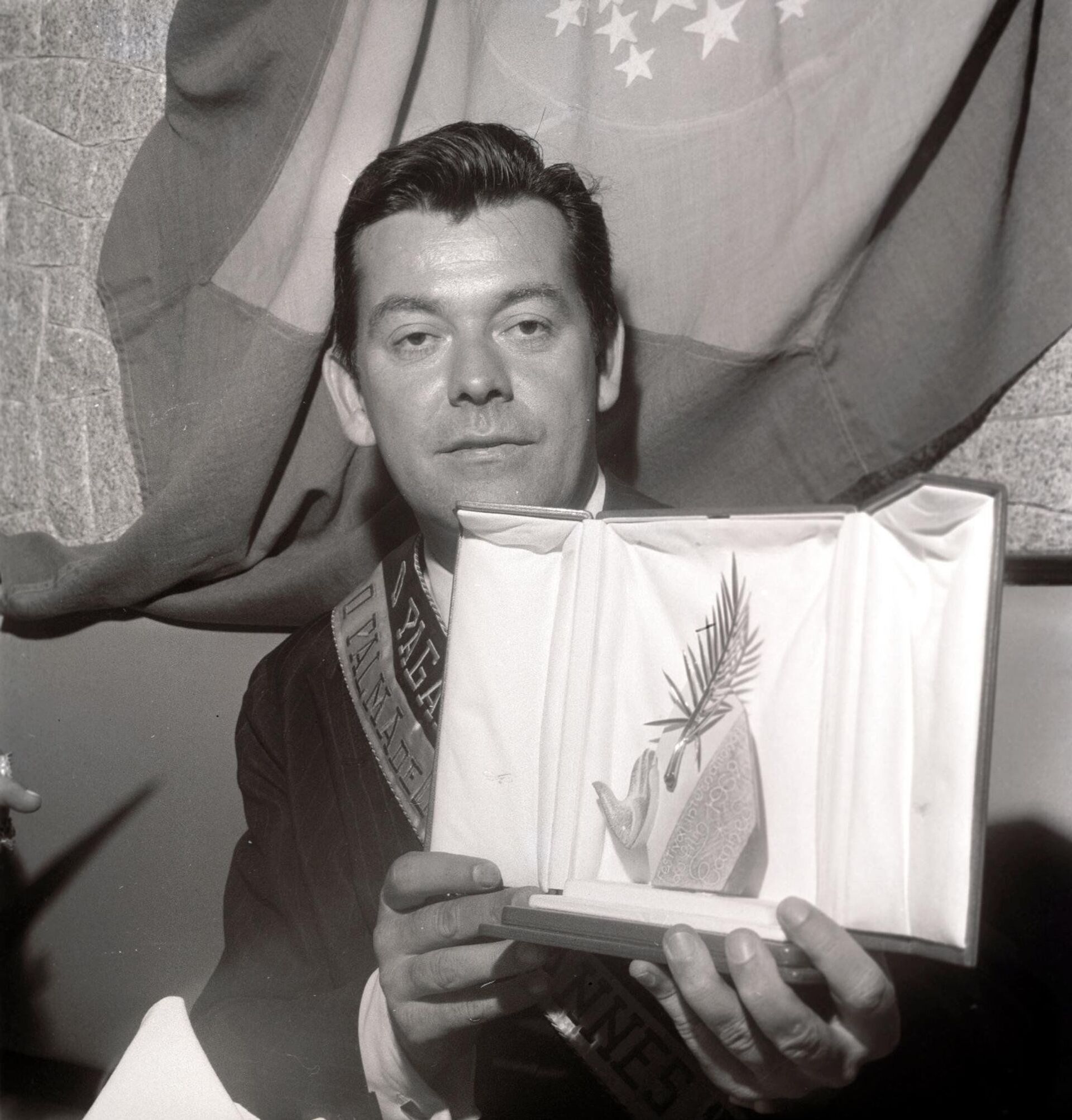 'Foi um filme honesto e sincero': cineasta Sacha Amaral conta sobre sua obra concorrendo em Cannes - Sputnik Brasil, 1920, 07.07.2021