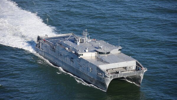 Navio de transporte rápido expedicionário USNS Yuma da Marinha dos EUA - Sputnik Brasil