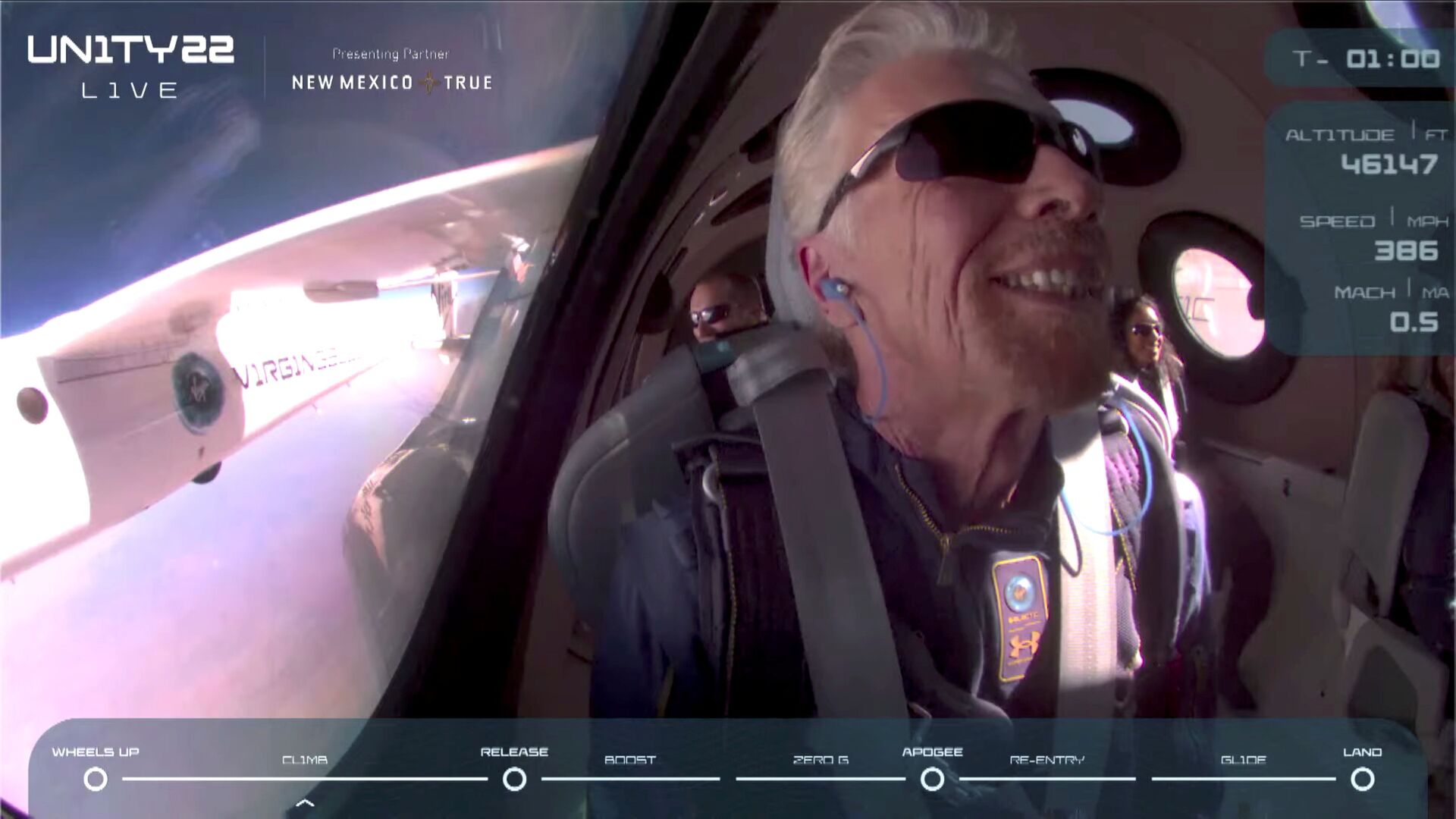 Richard Branson realiza com sucesso 1º voo tripulado de turismo espacial (VÍDEO, FOTOS) - Sputnik Brasil, 1920, 11.07.2021