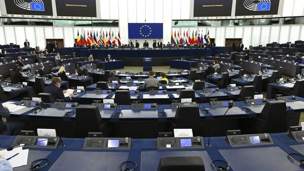Membros do Parlamento Europeu participam da abertura da sessão plenária do Parlamento Europeu em Estrasburgo, Leste da França, 7 de junho de 2021 - Sputnik Brasil
