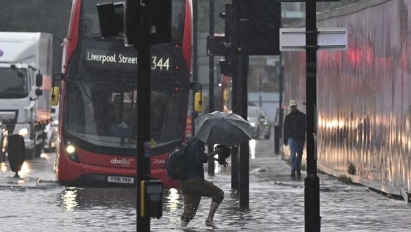 Londres durante inundação, 25 de julho de 2021 - Sputnik Brasil