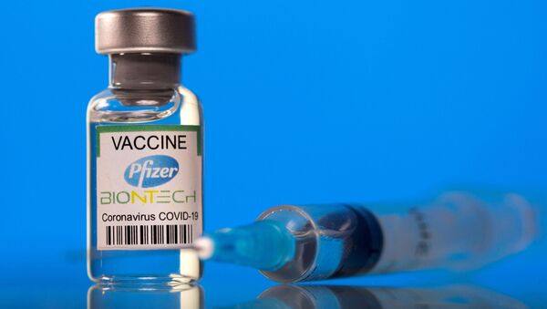 Vacina Pfizer/BioNTech contra a COVID-19 - Sputnik Brasil