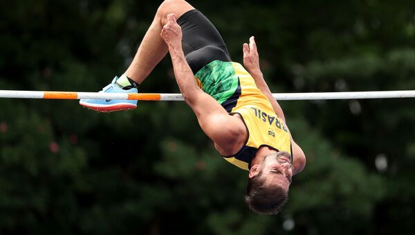 Flavio Reitz, atleta brasileiro, durante treinamento para Jogos Paralímpicos no campo atlético do parque Yoyogi, Tóquio, 24 de agosto de 2021 - Sputnik Brasil