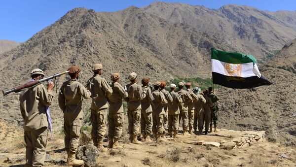 Movimento de resistência anti-Talibã participam de treinamento militar na área de Malimah, distrito de Dara, província de Panjshir, Afeganistão, 2 de setembro de 2021 - Sputnik Brasil