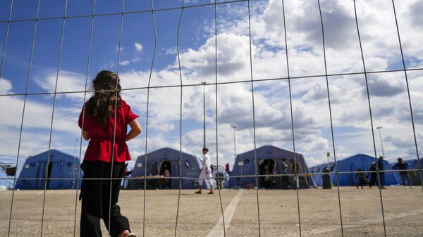 Afegãos no campo de refugiados em Avezzano, Itália, 31 de agosto de 2021 - Sputnik Brasil