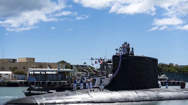 Submarino de ataque rápido USS Illinois (SSN 786) volta à Base Conjunta Pearl Harbor-Hickam, 13 de setembro de 2021 - Sputnik Brasil