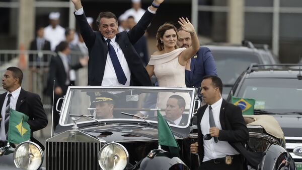 Presidente Jair Bolsonaro e primeira-dama Michelle no dia da posse, Brasília, 1º de janeiro de 2021 - Sputnik Brasil