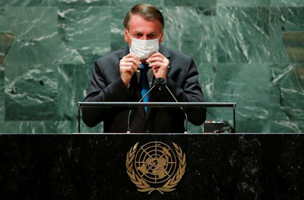 Presidente brasileiro Jair Bolsonaro discursando na  76ª sessão da Assembleia Geral da ONU em Nova York, nos EUA, em 21 de setembro de 2021. - Sputnik Brasil