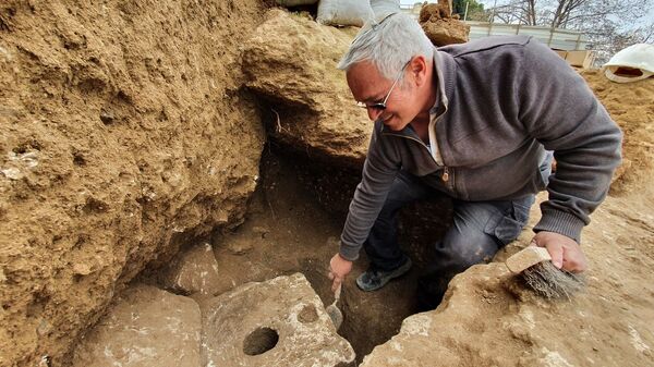 Banheiro de 2.700 anos encontrado próximo de Jerusalém  - Sputnik Brasil