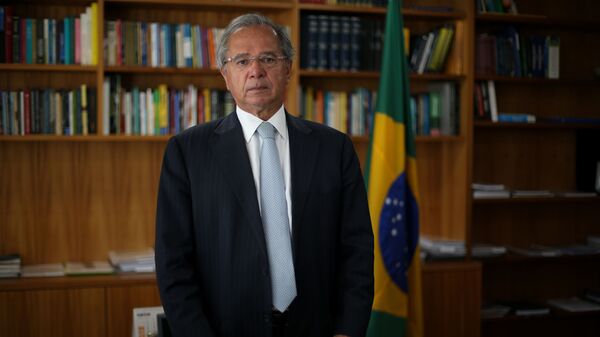 O ministro da Economia, Paulo Guedes, durante entrevista à Folha de S.Paulo em seu gabinete em Brasília, 5 de novembro de 2021. - Sputnik Brasil