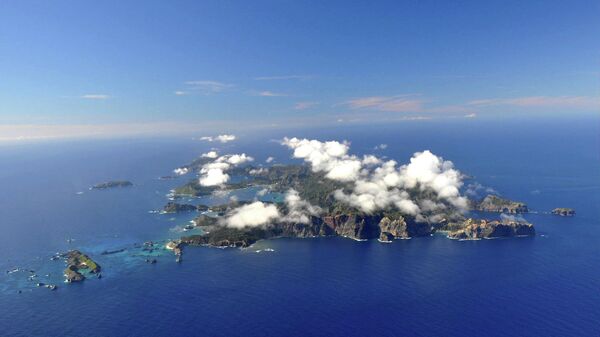 Ilha de Chichijima no arquipélago das remotas ilhas Ogasawara  - Sputnik Brasil
