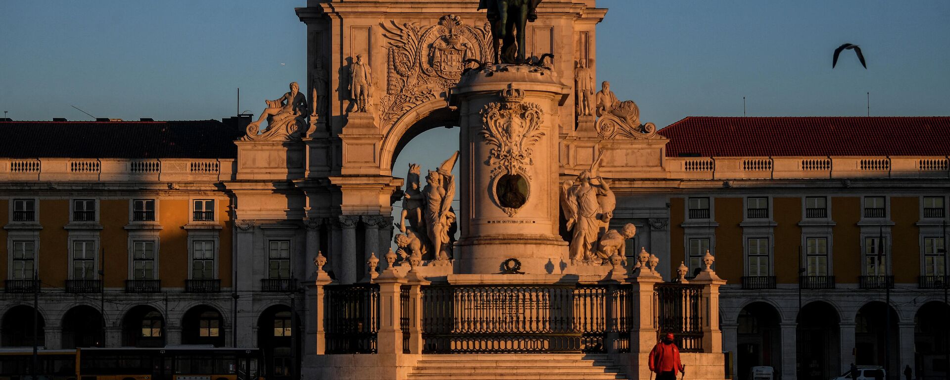 Praça do Comércio, em Lisboa, Portugal, em 15 de janeiro de 2021 - Sputnik Brasil, 1920, 20.04.2026