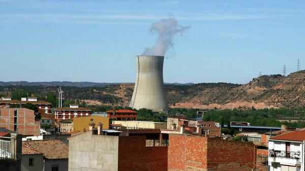 A usina nuclear de Ascó, na Catalunha, na Espanha, fotografada em 15 de abril de 2008 - Sputnik Brasil