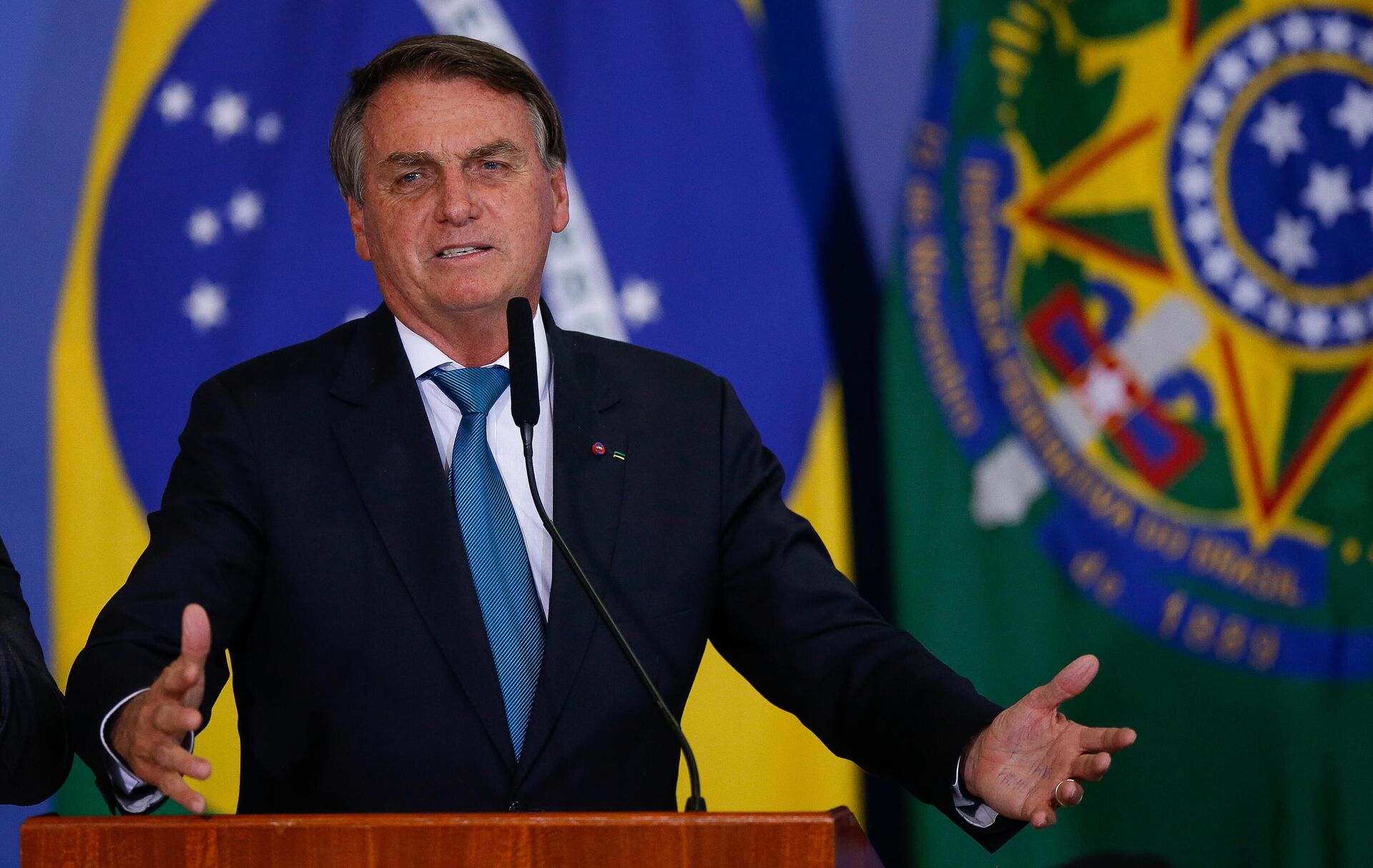 O presidente Jair Bolsonaro em discurso na Câmara - Sputnik Brasil, 1920, 30.11.2021