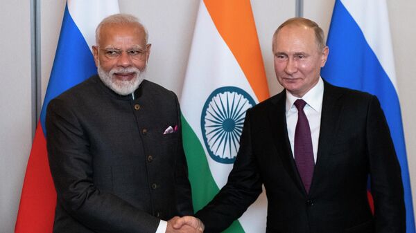Presidente russo, Vladimir Putin, e primeiro-ministro da Índia, Narendra Modi, durante 11ª cúpula do BRICS, Brasília, 13 de novembro de 2019 - Sputnik Brasil