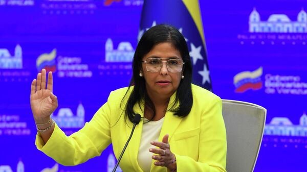 A vice-presidenta venezuelana, Delcy Rodriguez, durante entrevista coletiva no Palácio Miraflores, em Caracas, em 24 de agosto de 2021 - Sputnik Brasil