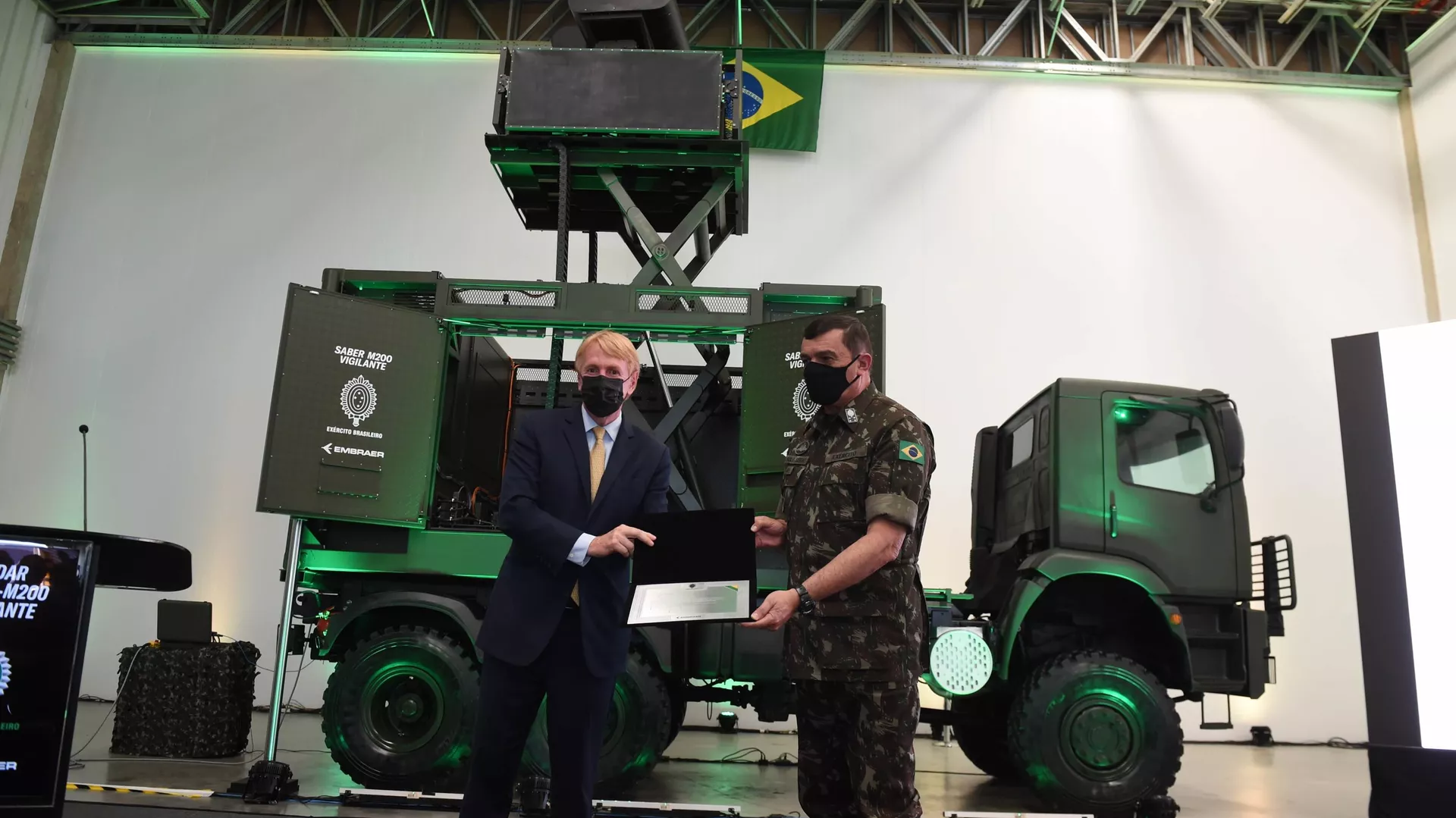 Apresentação do radar Saber M200 Vigilante Apresentação do radar Saber M200 Vigilante - Sputnik Brasil, 1920, 12.12.2021