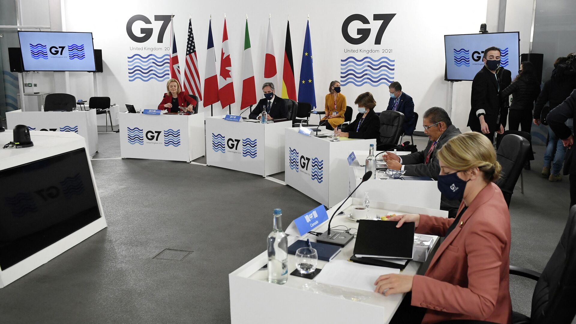 Representantes durante a cúpula do G7 em Liverpool, Reino Unido, 12 de dezembro de 2021 - Sputnik Brasil, 1920, 12.12.2021